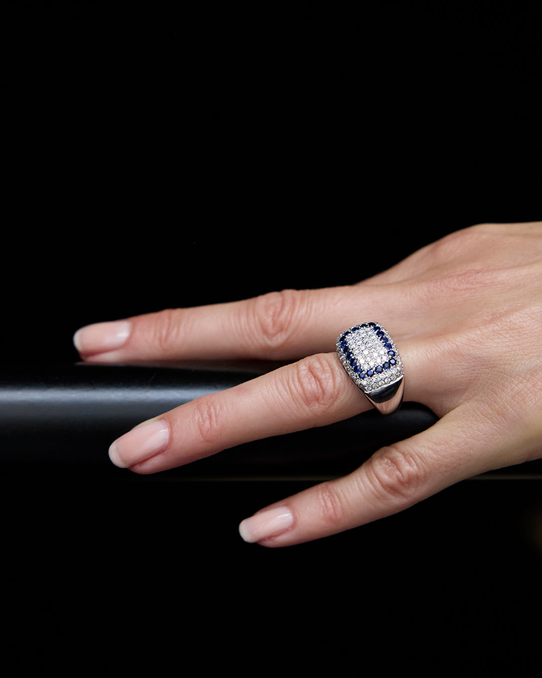 Azur Sapphire Diamond Ring 18K White Gold