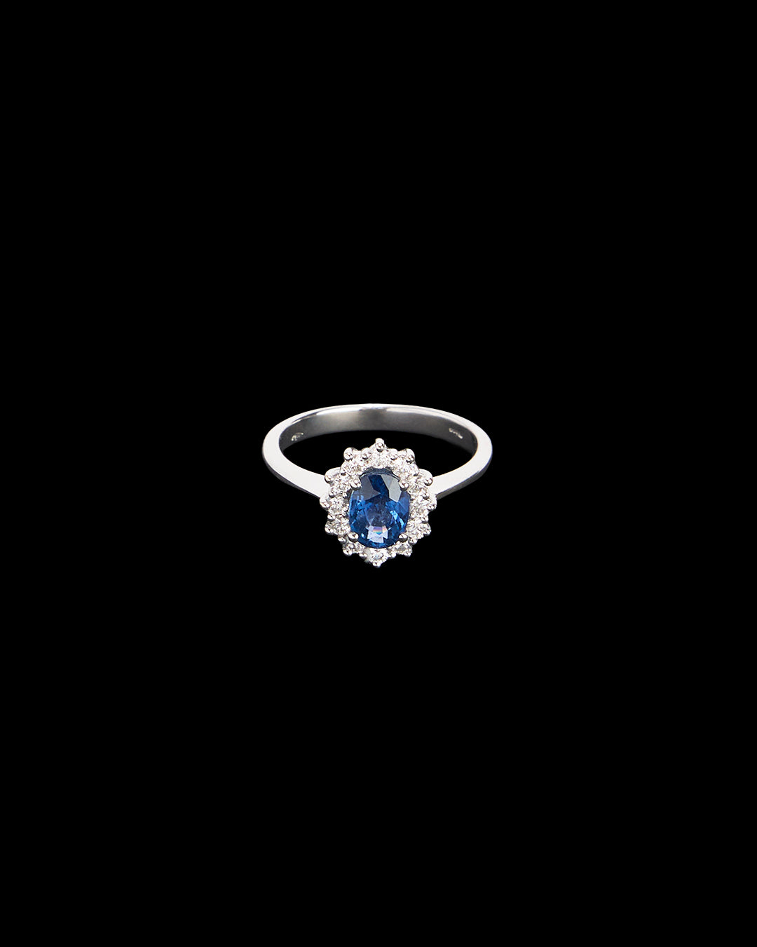AZURELL SAPPHIRE DIAMOND RING