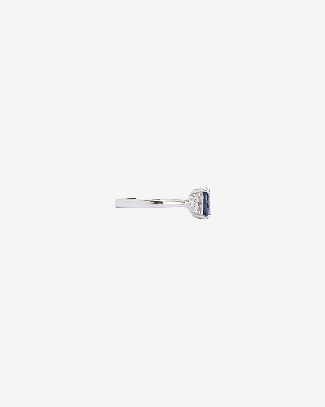 STELLA SAPPHIRE DIAMOND RING