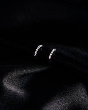 Éline Petite Diamond Hoop Earrings