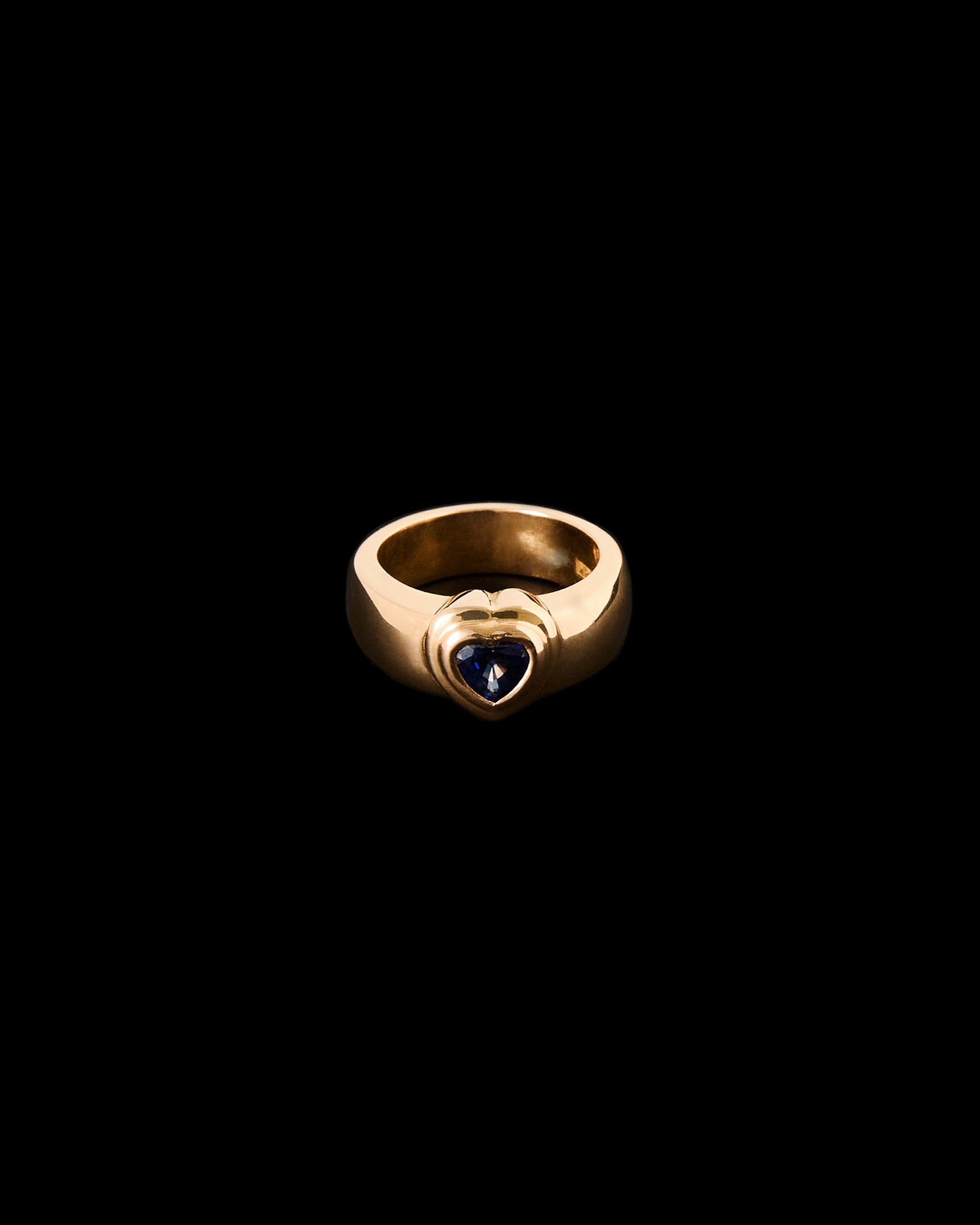 Caliane Heart Sapphire Vintage Ring