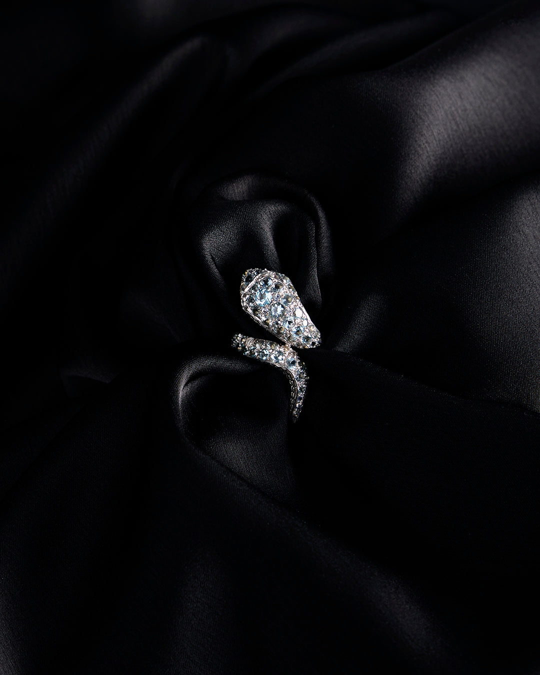 Serpenta Snake Diamond Vintage Ring