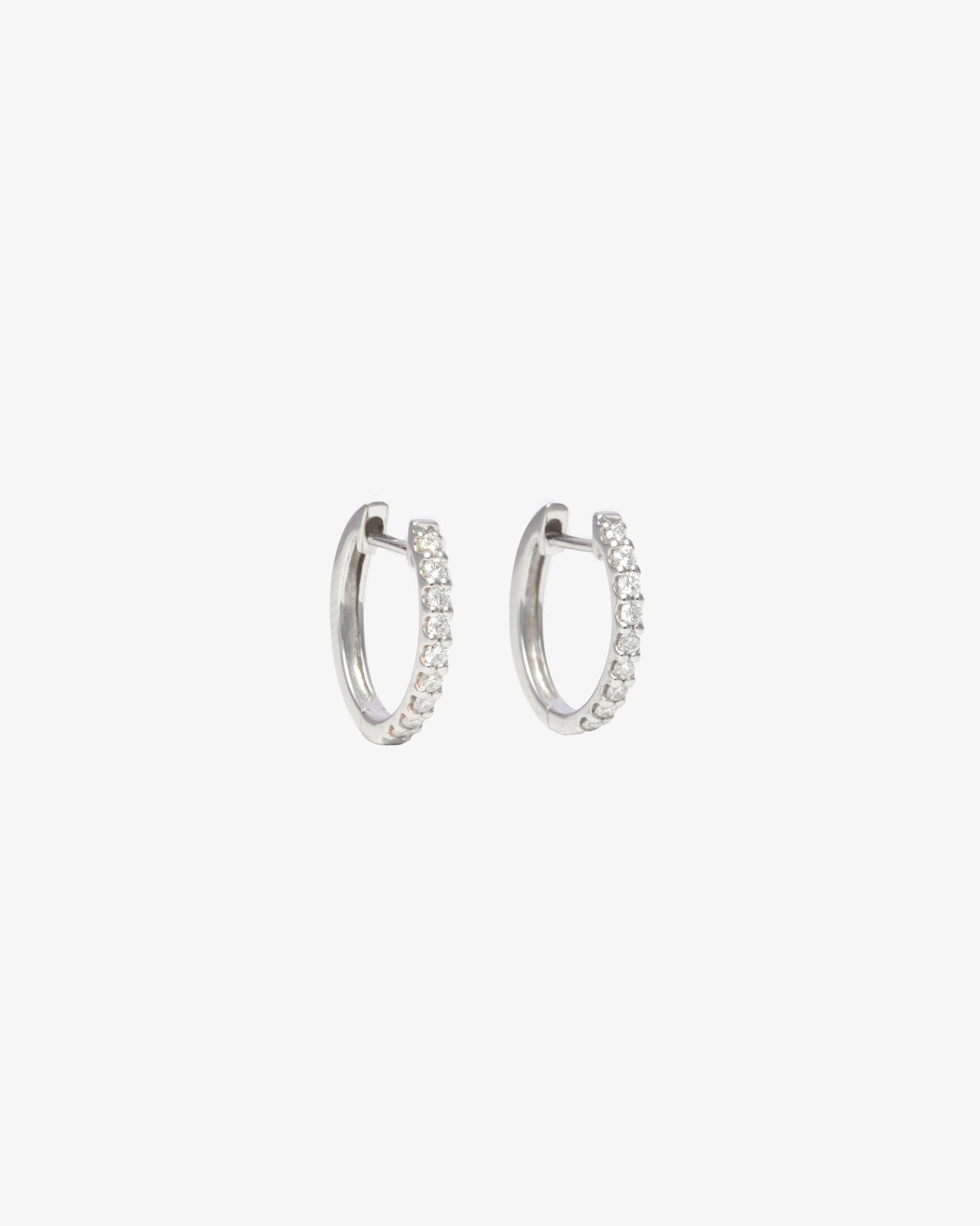 Éline Petite Diamond Hoop Earrings