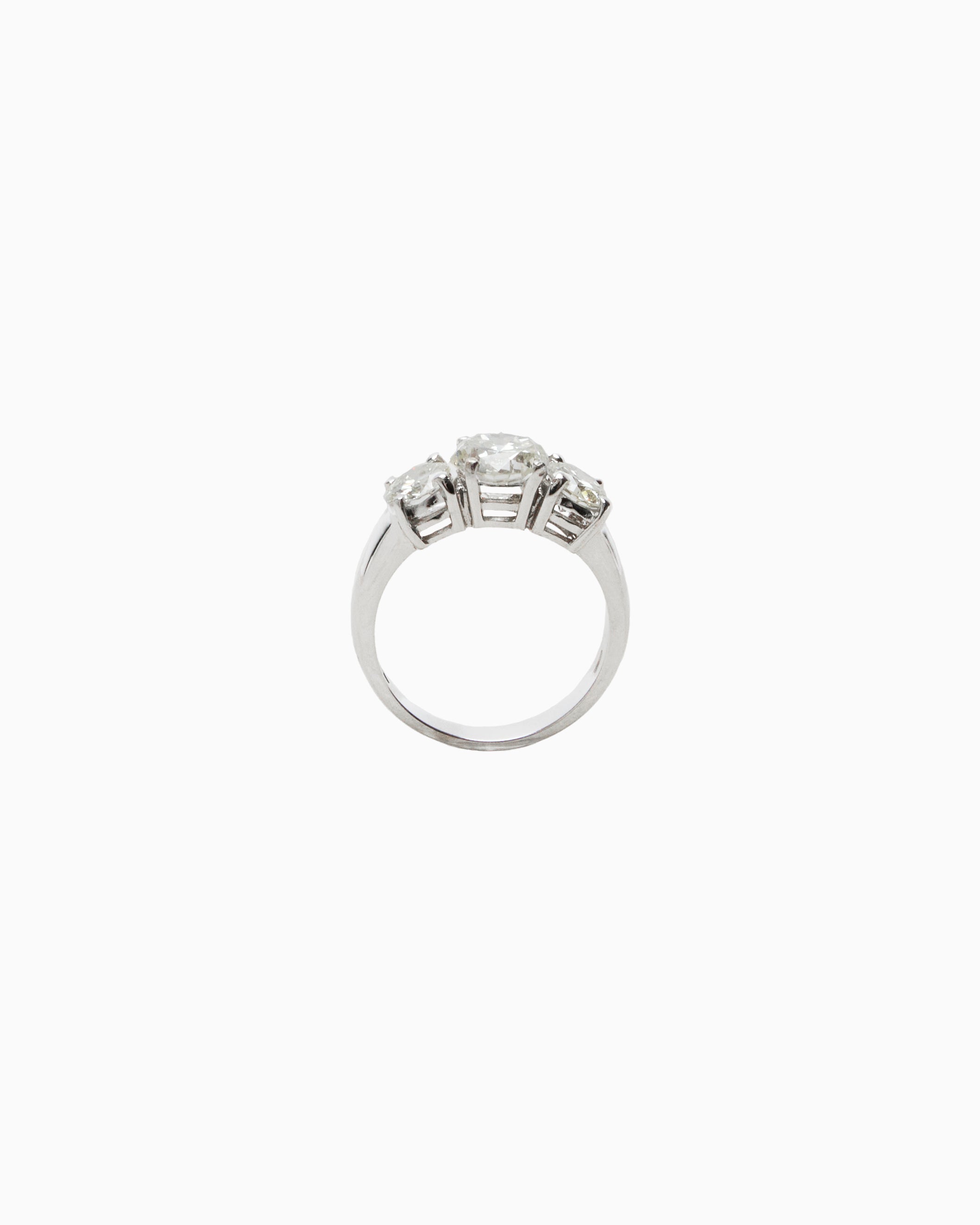 Trinelle Diamond Vintage Ring