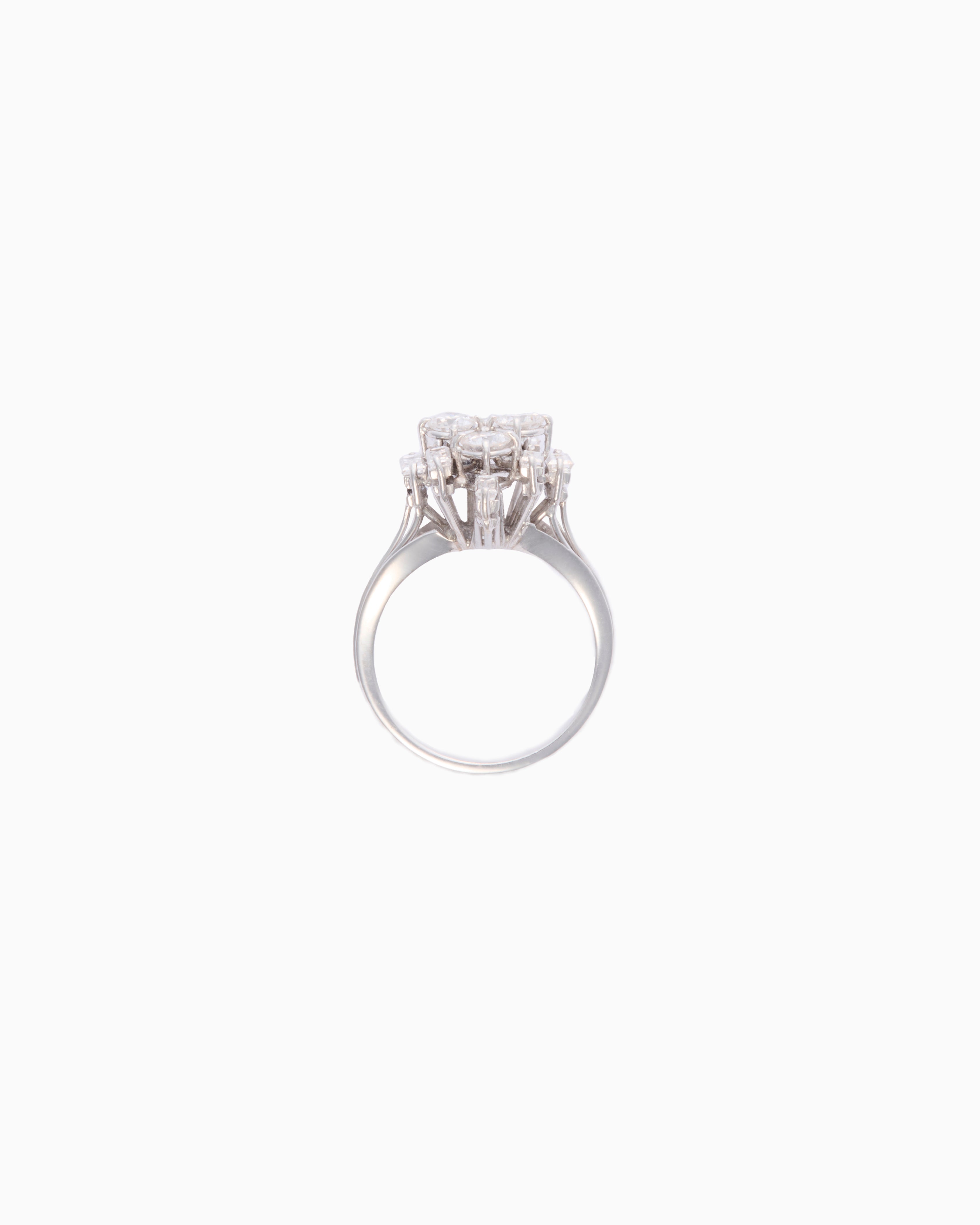 Punch Diamond Vintage Ring