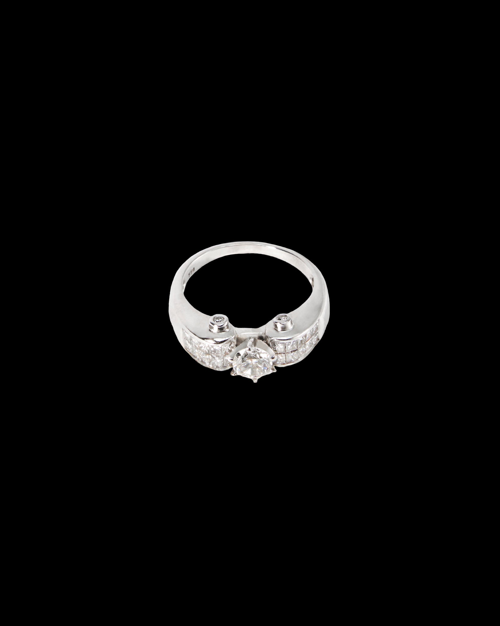 The Ardent Diamond Vintage Ring