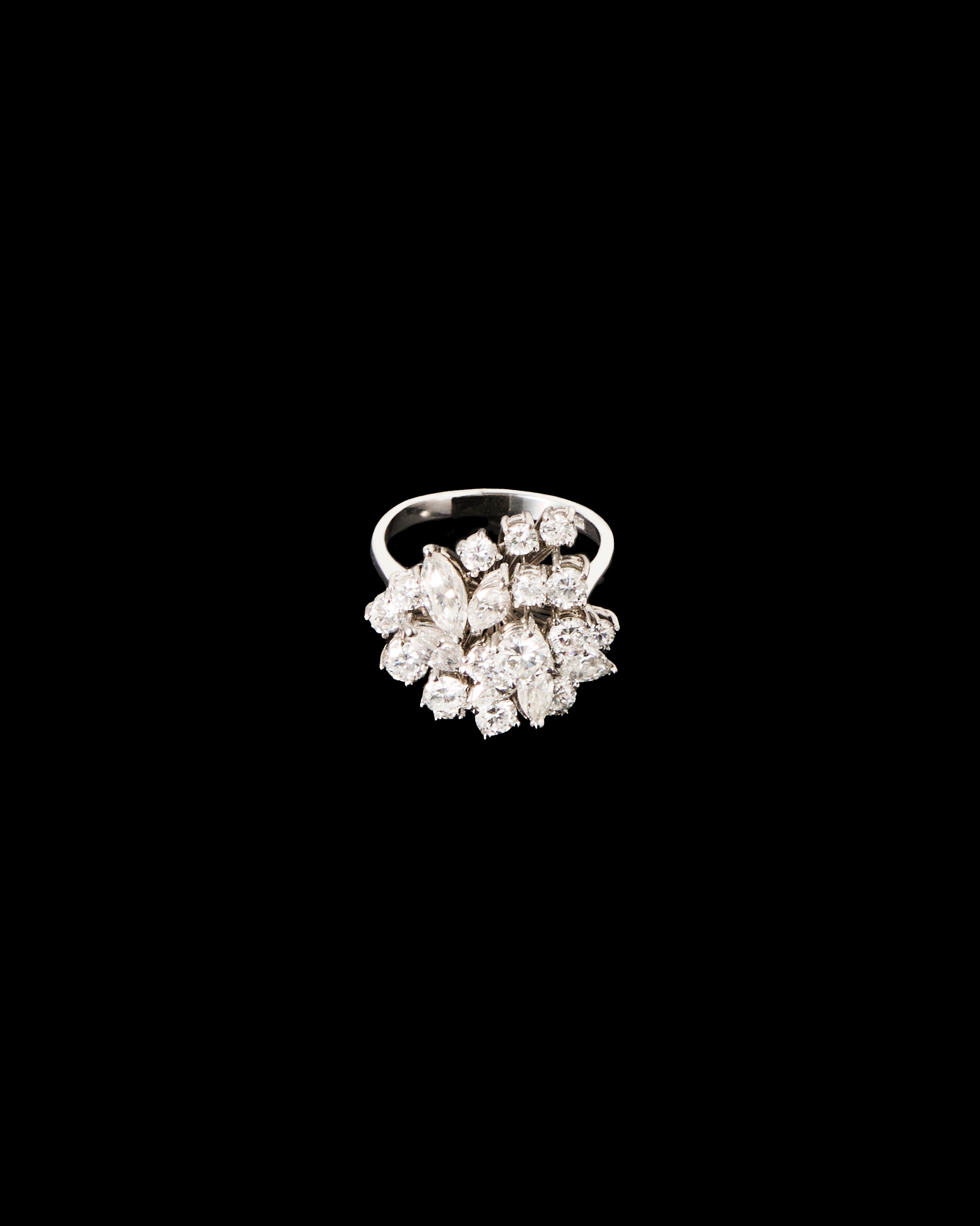 Triomphe Diamond Vintage Ring