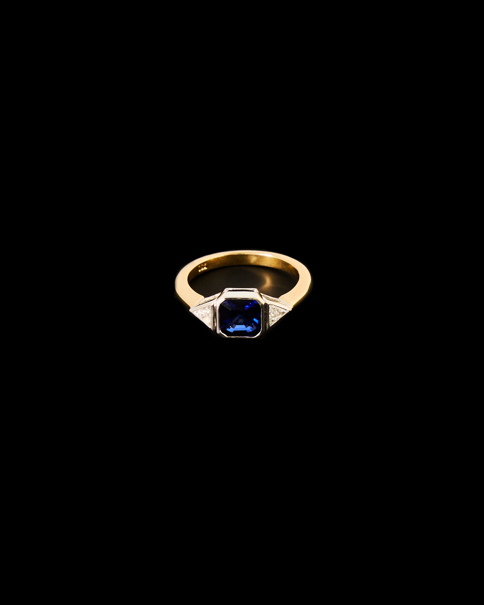 Zarielle Sapphire & Diamond Vintage Ring